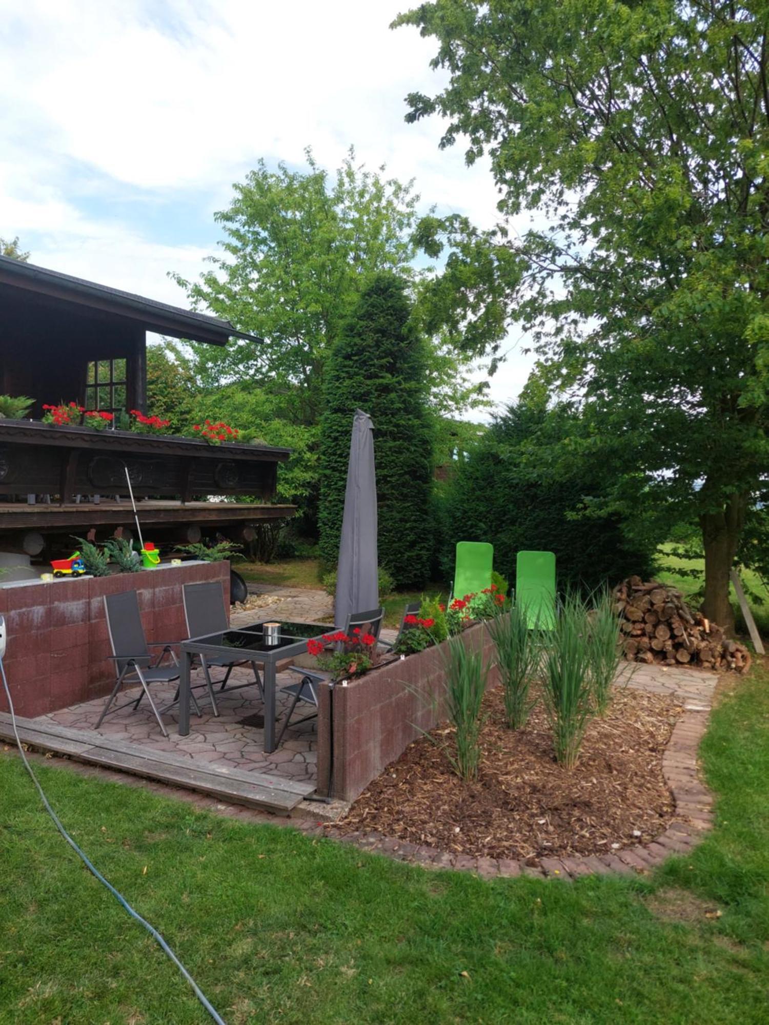 Biberchalet Und Biberbau *